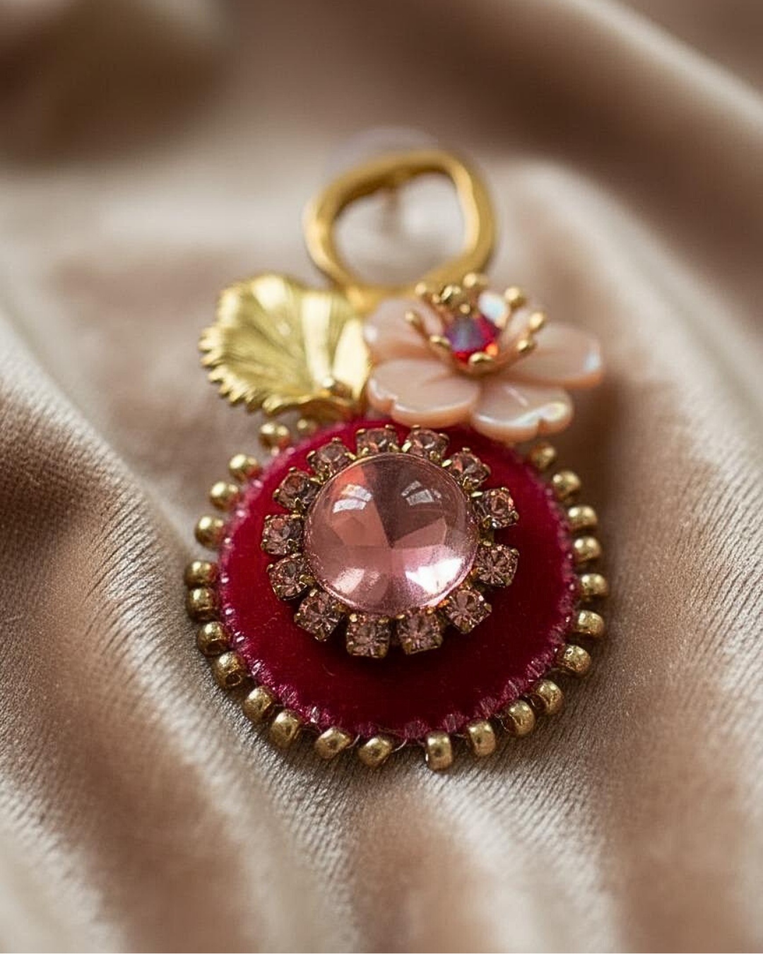 Orecchini Petali di Velluto