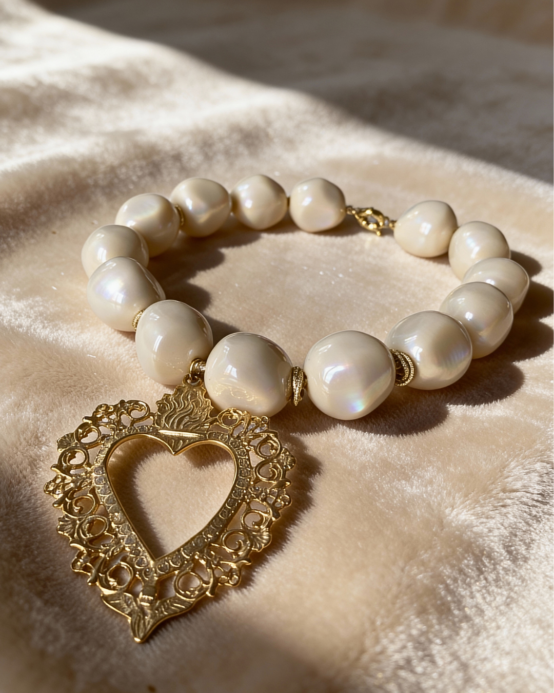 Collana Sacro Cuore Avorio