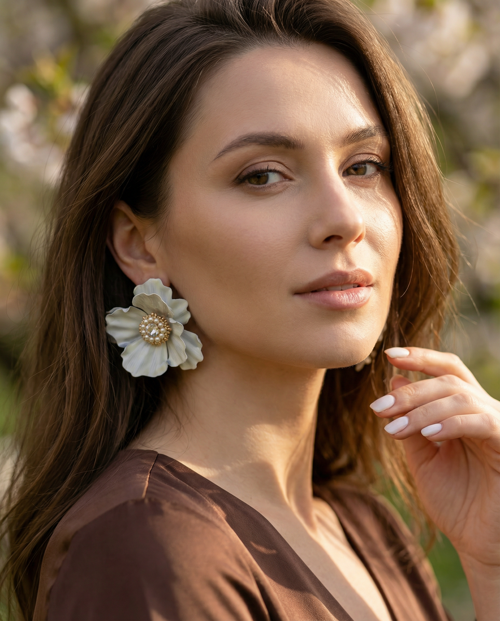 Orecchini Peonia White